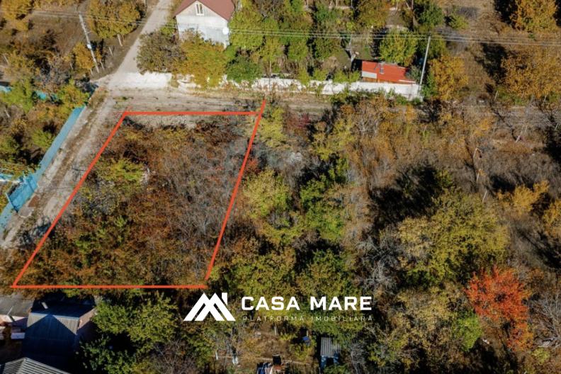 Spre vânzare teren pentru construcție | 6 ari | Dumbrava, șos. Balcani 1