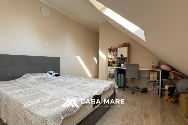 Apartament cu 4 camere, 120 m², Buiucani, Chișinău 2
