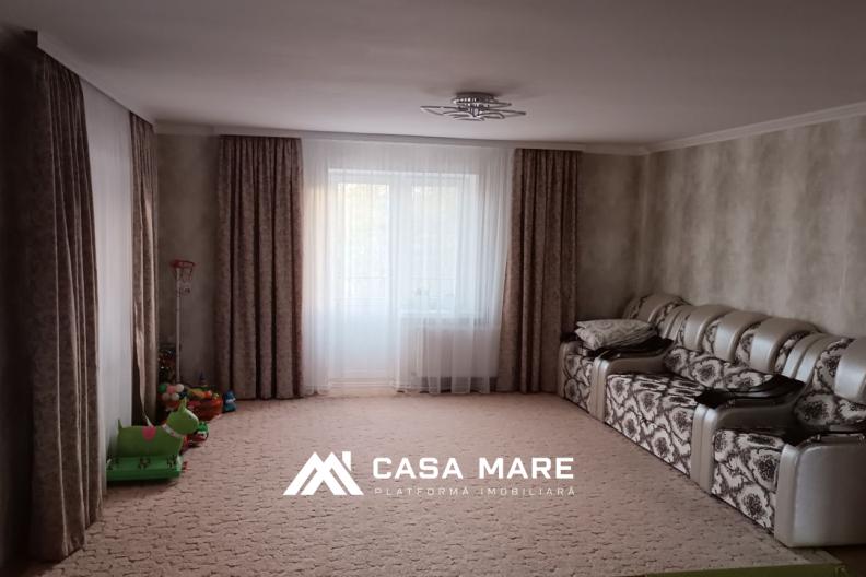 Vânzare casă cu 5 camere | 208 m² | Ciorescu, str. Nucarior, 10 9