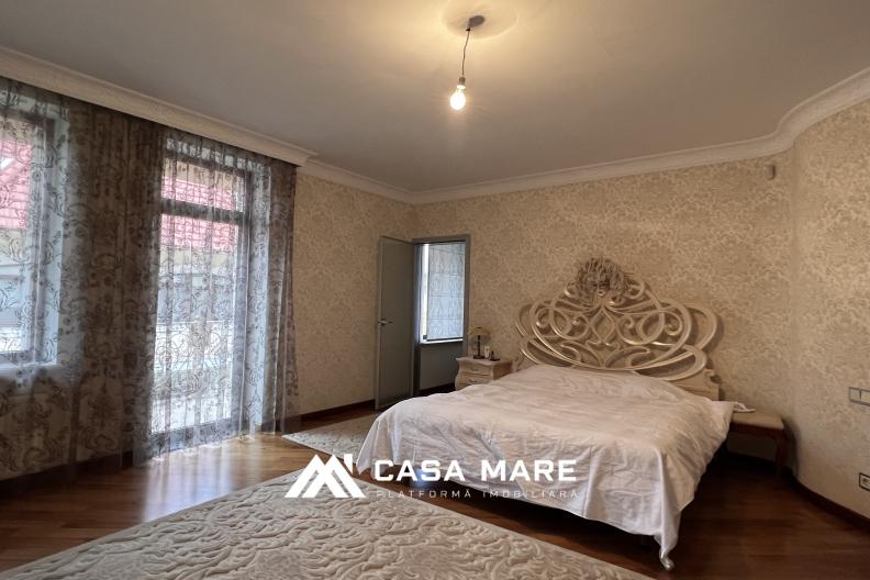 Casă de vânzare | Botanica – 480 m², teren 10,4 ari! 11