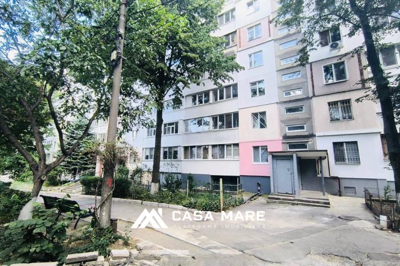 Vânzare apartament cu 3 camere | 80 m² | Botanica, bd. Traian 1