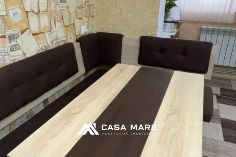 Apartament cu 3 camere, 78 m², Ungheni 3