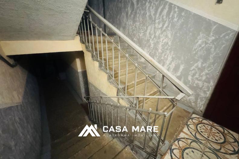 Spre vânzare apartament 2 camere | Seria 102 | Poșta Veche, str. Iazului 4 10