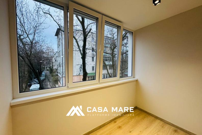 Spre vânzare apartament cu 2 camere și living | Râșcani, str. Miron Costin 13