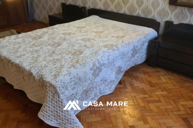 Apartament cu 3 camere, 72 m², Centru, Chișinău 2