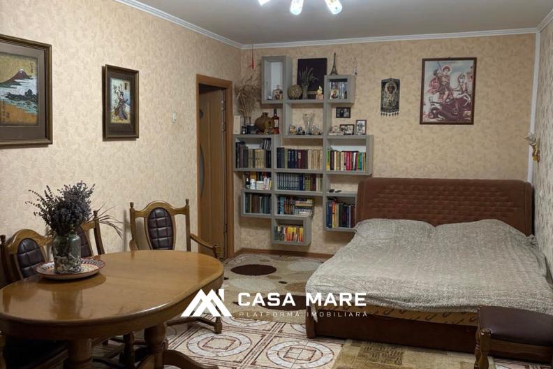 Apartament cu 2 camere, 65 m², Poșta Veche, Chișinău 1