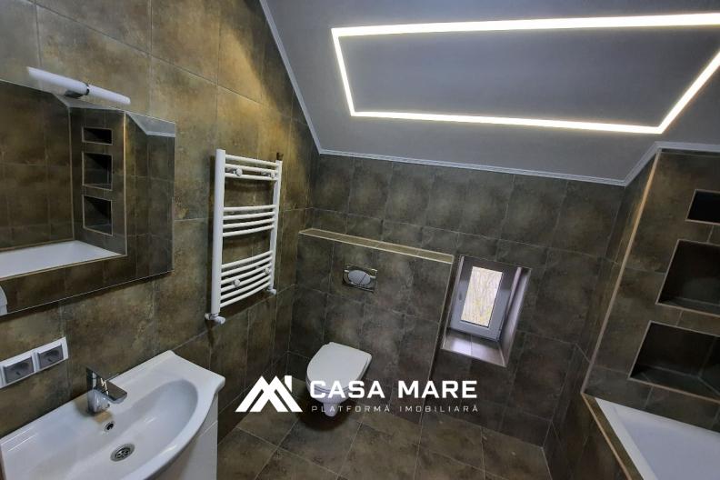 Vânzare apartament cu 5 camere și terasă | Centru, Bălți 14