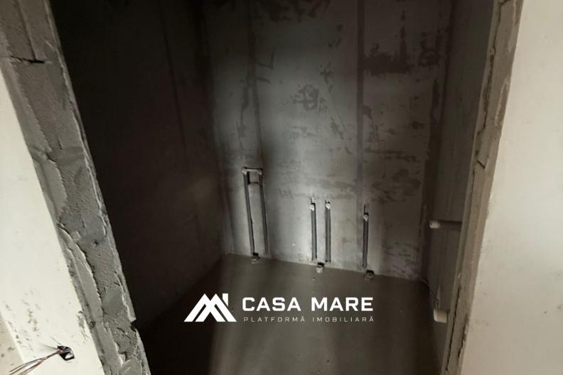 Apartament cu 2 camere, 75 m², Criuleni 9