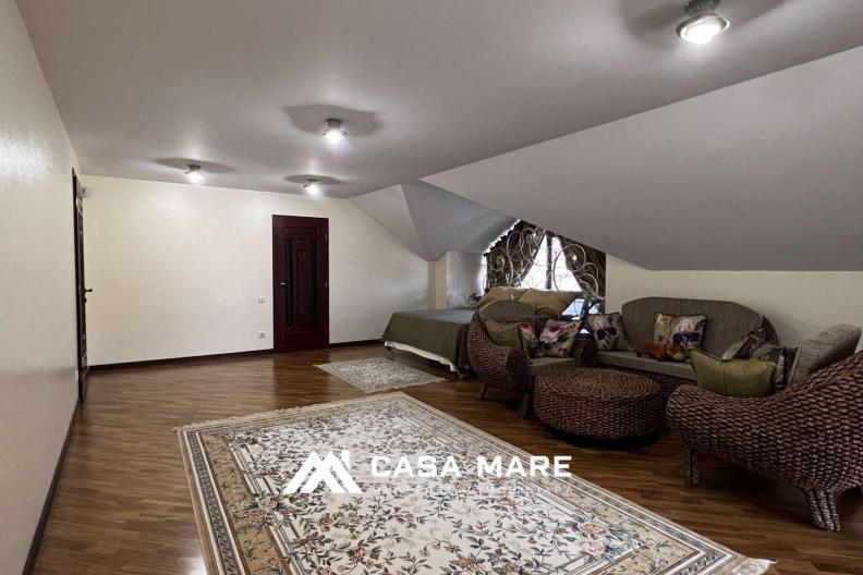 Casă de vânzare | Botanica – 480 m², teren 10,4 ari! 7