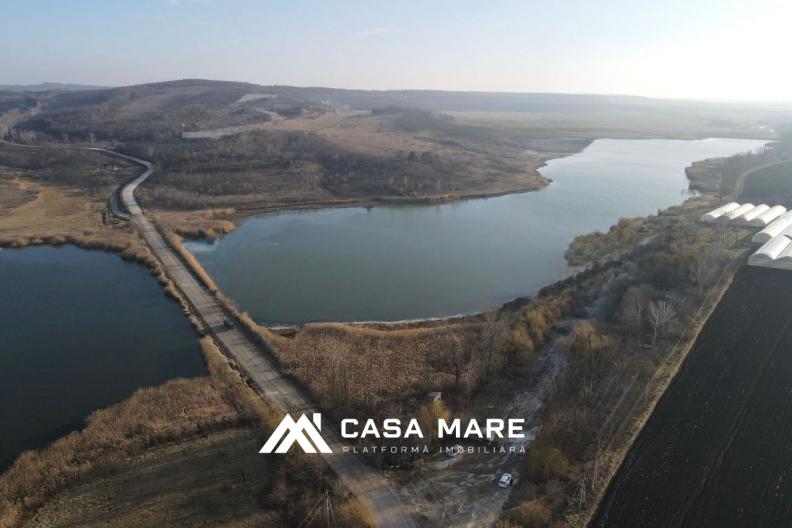 Spre vânzare teren pentru construcții pe malul lacului | Ciuciulea, r. Glodeni 9