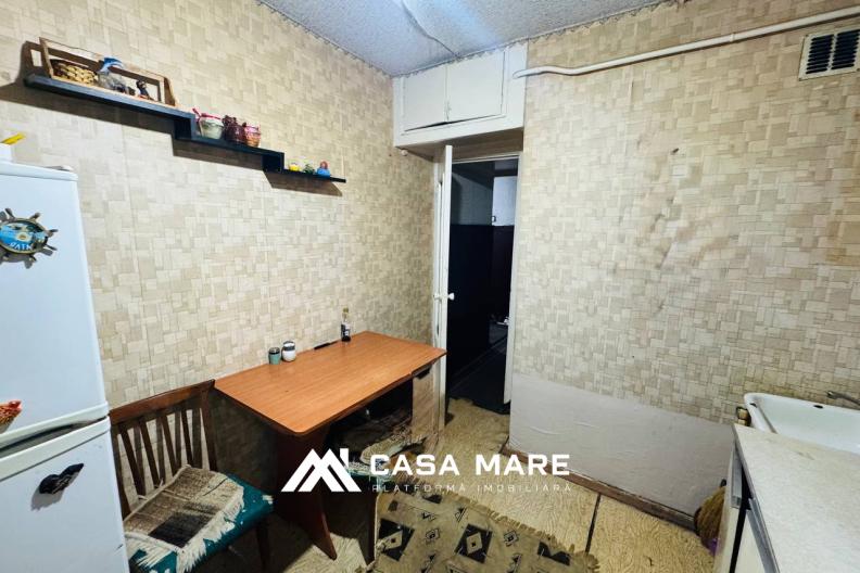 Spre vânzare apartament 2 camere | Seria 102 | Poșta Veche, str. Iazului 4 8