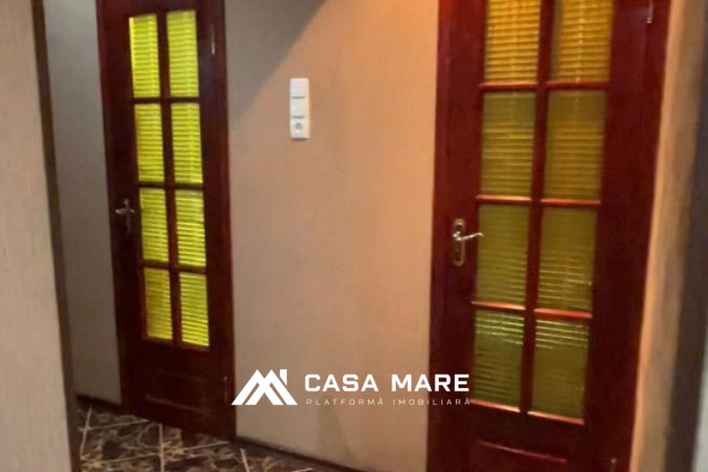 Apartament cu 3 camere, 78 m², Ungheni 5