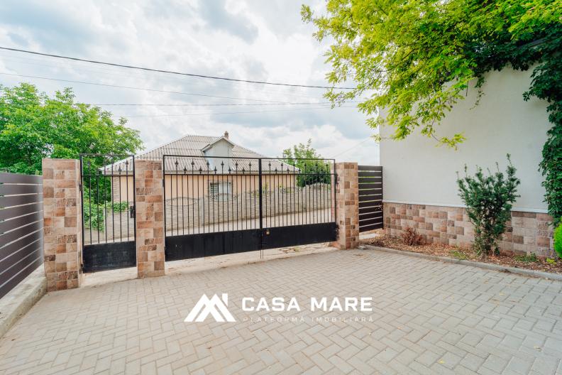 Townhouse modern de vânzare în Sîngera — varianta albă, gata pentru a deveni ACASĂ! 22