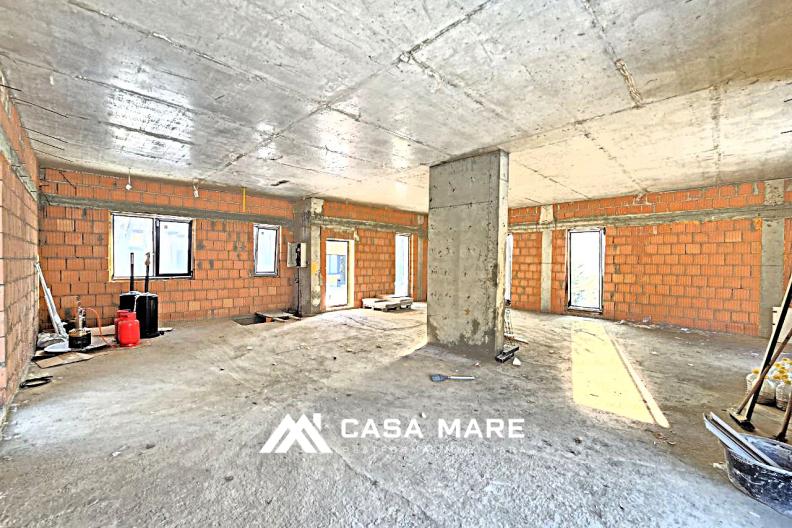 Spre vânzare casă modernă | La Sarkis Village! 2