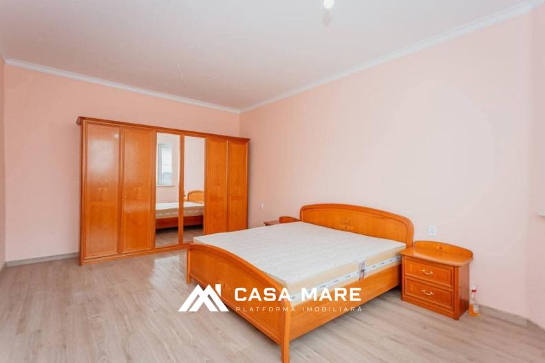 Apartament cu 3 camere, 150 m², Telecentru, Chișinău 2
