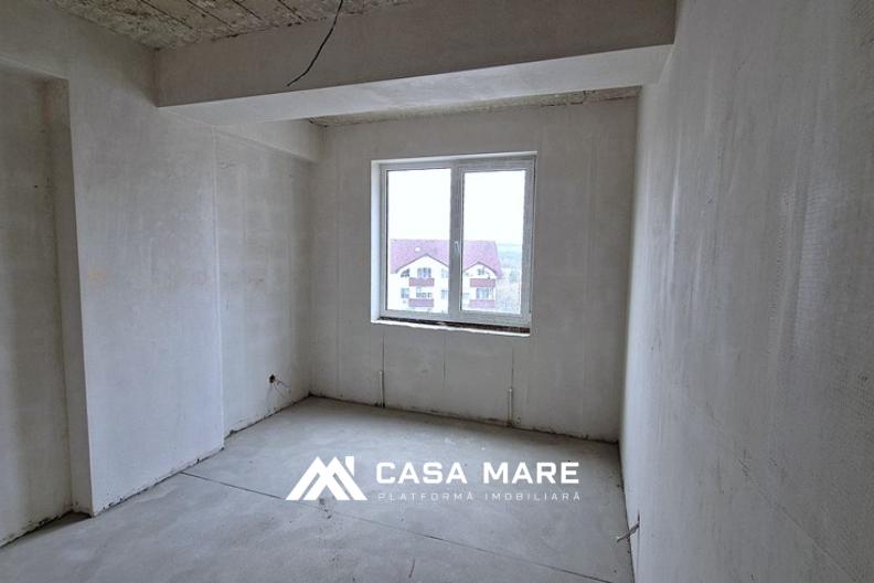 Oferim spre vânzare un apartament cu 2 camere separate, suprafața de 48,6 m², situat într-un bloc nou, la etajul 6. 4