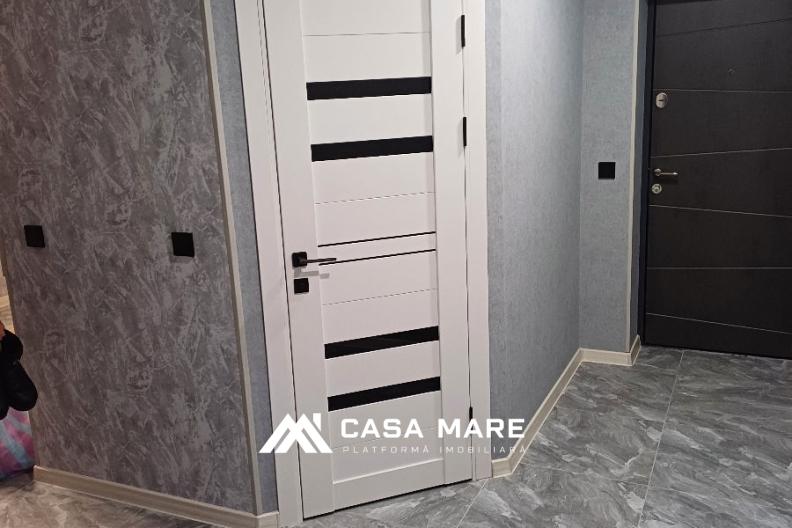 Apartament cu 2 camere, 47 m², Ștefan Vodă 4