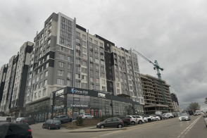 Vânzare apartament 2 camere și living | 74 m² | Ciocana, str. Nicolae Sulac 57