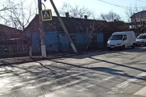 Proprietate de vânzare&nbsp;|&nbsp;2 case + garaj | Bălți, str. Mihai Viteazul 30