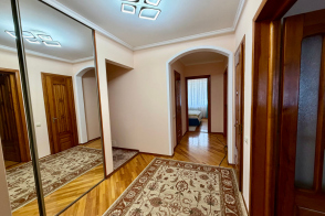 Vânzare apartament cu 3 camere | 75 m² | Buiucani, str. Onisifor Ghibu, 2/3