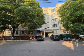 Apartament cu 3 camere, 78 m², Cimișlia