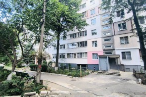Vânzare apartament cu 3 camere | 80 m² | Botanica, bd. Traian