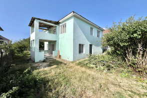 Spre vânzare casă în or. Ialoveni, sect. Albeni!