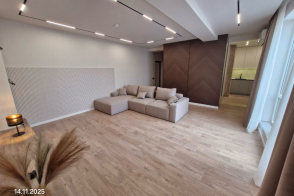 Vânzare apartament cu 2 camere, 120 m², etaj 9/9, Durlești