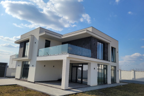 Vânzare casă cu 5 camere | 250 m² | Durlești, Poiana Domnească