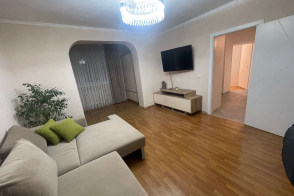 Apartament cu 2 camere, 55 m², Botanica, Chișinău