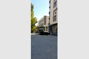 Spre vânzare apartament cu 1 cameră și living | 61 m² | Centru, str. Ivan Zaikin, 51
