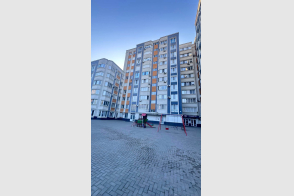 Vânzare apartament cu 3 camere | 75 m² | Centru, str. Alexandru Cosmescu, 5B