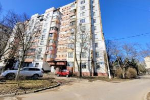 Vânzare apartament de mijloc cu 2 camere | 55 m² | Telecentru, str. Ialoveni 98/3