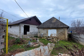 Casă de vânzare – 8,92 ari, construcție nouă 2022 | r. Anenii Noi, satul Mereni, str. Miron Costin