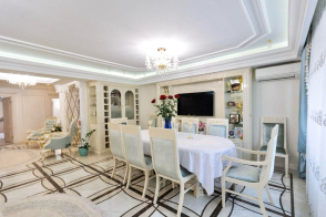 Apartament cu 3 camere, 155 m², Botanica, Chișinău