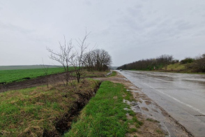 Teren agricol de 22,94 ari cu acces la traseul M3