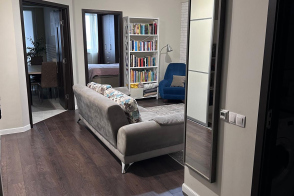 Spre vânzare apartament cu 1 cameră și living | Buiucani | str. Bucuriei, 10