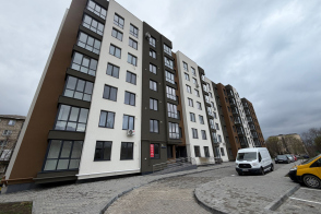 Spre vânzare apartament cu 1 cameră și living | Criuleni | bd. Biruinței, 20