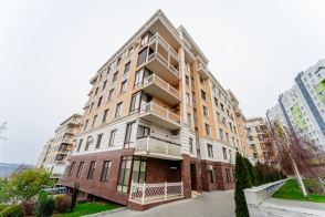 Apartament cu 2 camere, 70 m², Buiucani, Chișinău