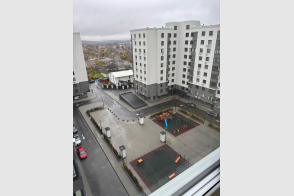 Apartament cu 3 camere, 95 m², BAM, Bălți