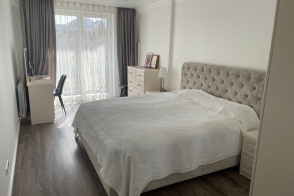 Spre vânzare apartament cu 1 cameră și living | 50 m² | Centru, str. Albișoara, 78/4