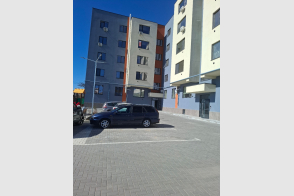 Vânzare apartament cu 1 cameră și living | 43 m² | Băcioi, str. Independenței, 40/1