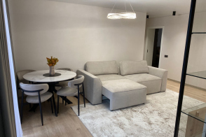 Vânzare apartament cu 3 camere și living | 75 m² | Râșcani, str. Miron Costin, 4/1