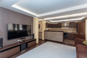 Apartament cu 4 camere, 132 m², Buiucani, Chișinău