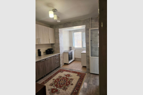 Vânzare apartament cu 4 camere | 90 m² | Botanica, bd. Traian, 23/1