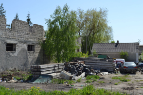Vânzare 3 terenuri pentru construcții cu clădire | 21 ari | Ocnița