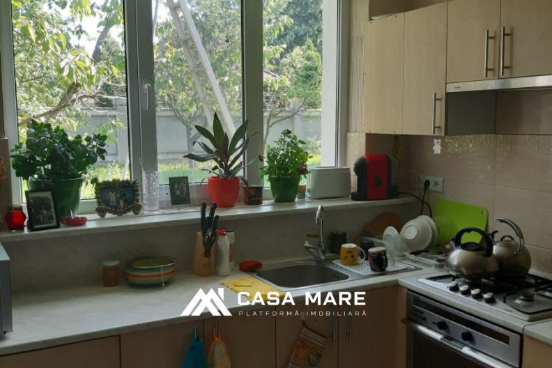 Vânzare casă cu 3 camere | 80 m² | Stăuceni, str. Trandafirilor 55 1