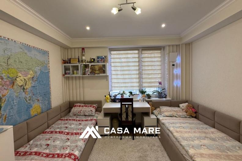 Spre vânzare apartament cu 3 camere și design individual | Buiucani, str. Alba Iulia 2
