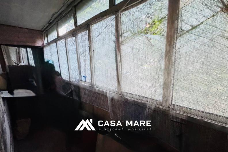 Spre vânzare apartament 2 camere | Seria 102 | Poșta Veche, str. Iazului 4 4