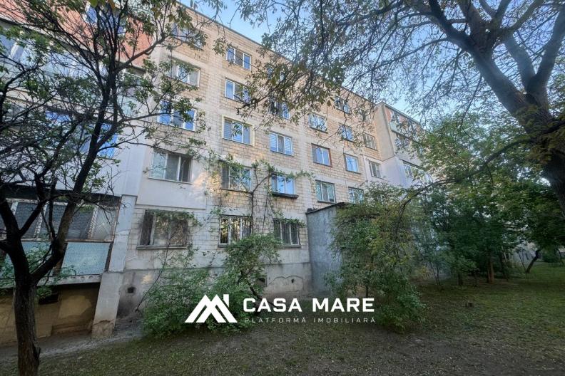 Spre vânzare apartament 2 camere | Seria 102 | Poșta Veche, str. Iazului 4 13